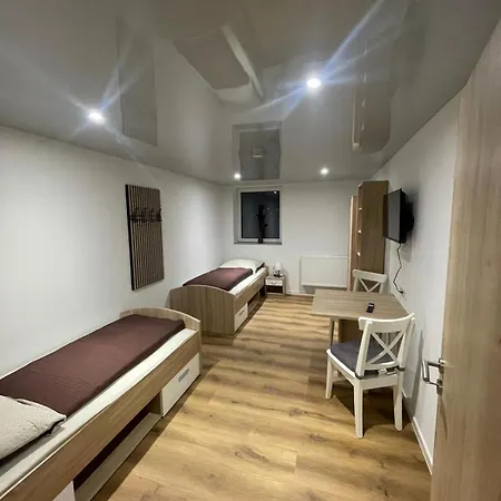 Durchreisezimmer Ferienwohnung Monteurzimmer Kwatera prywatna Lohfelden