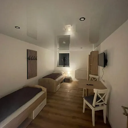 Durchreisezimmer Ferienwohnung Monteurzimmer * Lohfelden