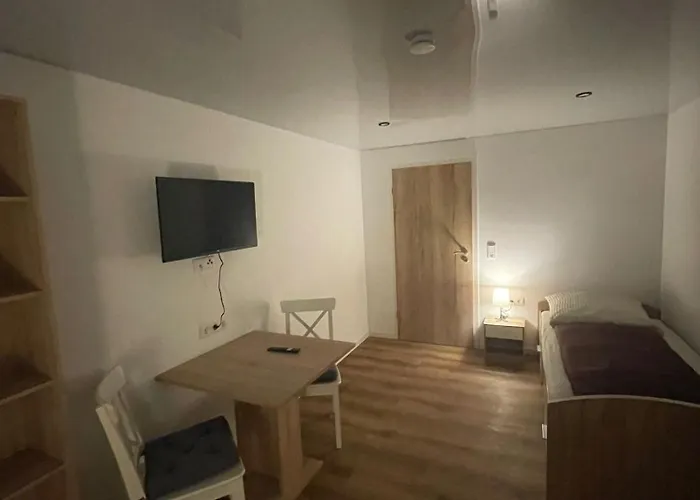 Quarto em Acomodações Particulares Durchreisezimmer Monteurzimmer *